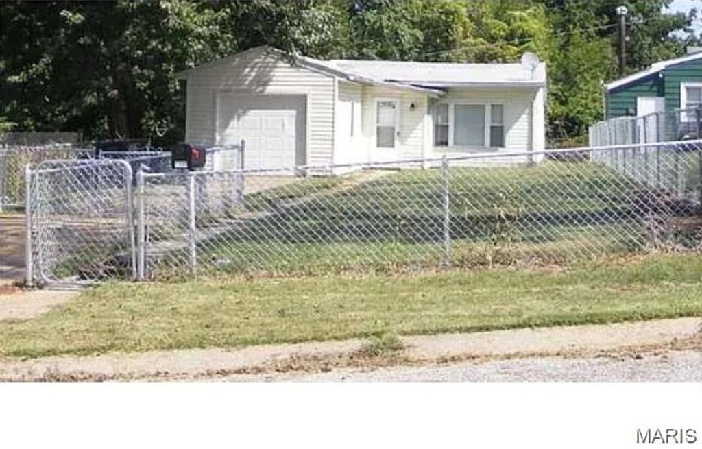 7307 Albright Avenue, St Louis, MO 63136