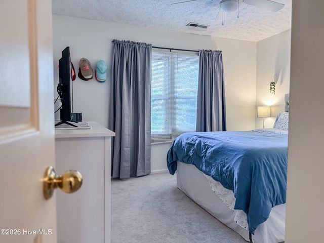 537 Chattooga Place Drive, Wilmington, NC 28412