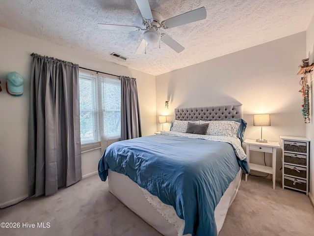 537 Chattooga Place Drive, Wilmington, NC 28412