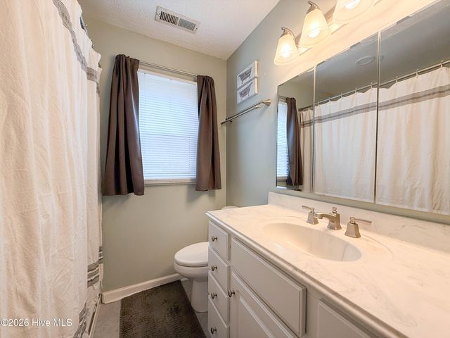 537 Chattooga Place Drive, Wilmington, NC 28412