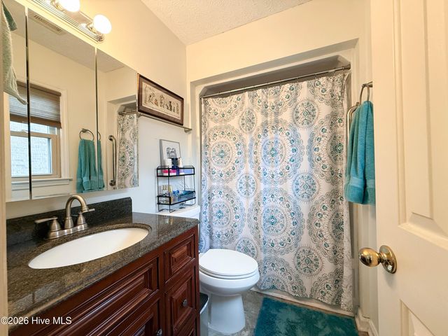 537 Chattooga Place Drive, Wilmington, NC 28412