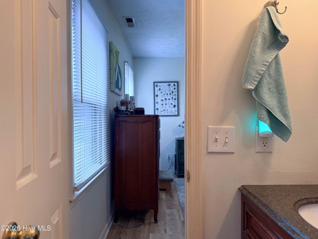 537 Chattooga Place Drive, Wilmington, NC 28412