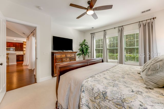 6 Stonewall Cir, Hilton Head Island, SC 29926