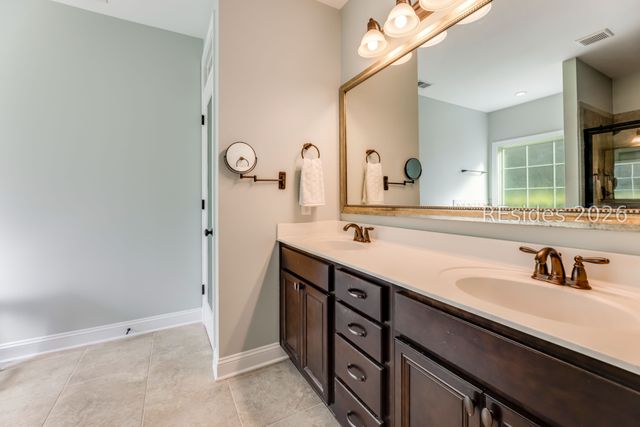 6 Stonewall Cir, Hilton Head Island, SC 29926