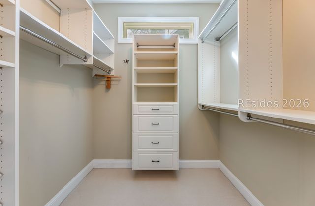 6 Stonewall Cir, Hilton Head Island, SC 29926