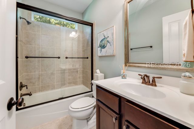 6 Stonewall Cir, Hilton Head Island, SC 29926