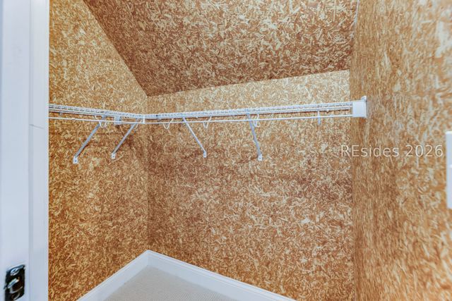 6 Stonewall Cir, Hilton Head Island, SC 29926