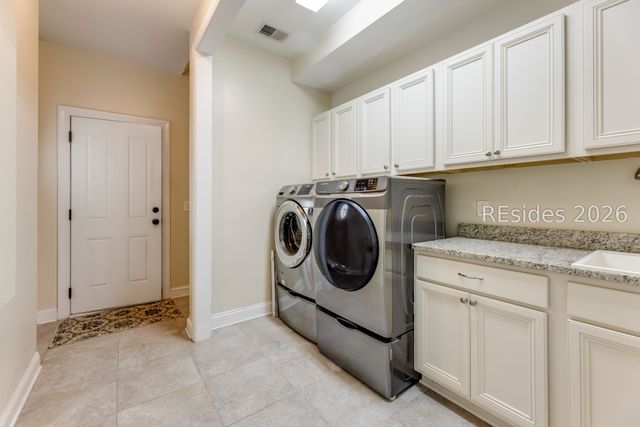 6 Stonewall Cir, Hilton Head Island, SC 29926