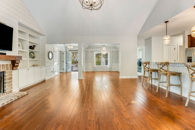 6 Stonewall Cir, Hilton Head Island, SC 29926