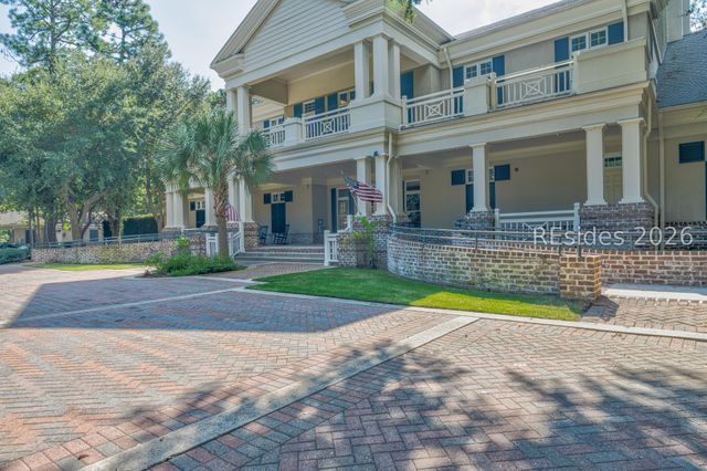 6 Stonewall Cir, Hilton Head Island, SC 29926
