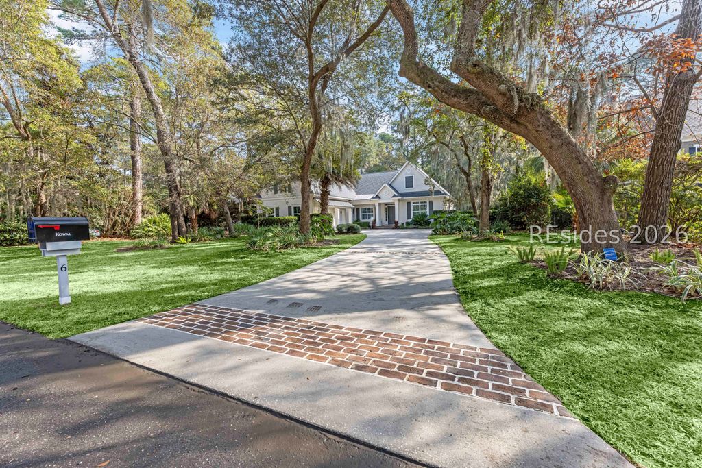 6 Stonewall Cir, Hilton Head Island, SC 29926