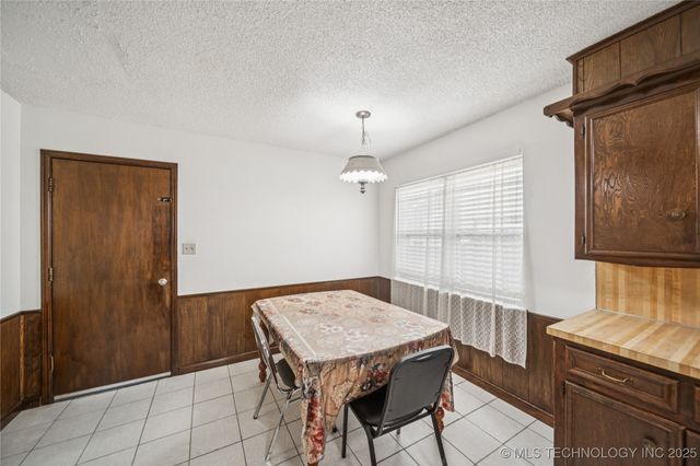 12517 E 38th Street, Tulsa, OK 74146