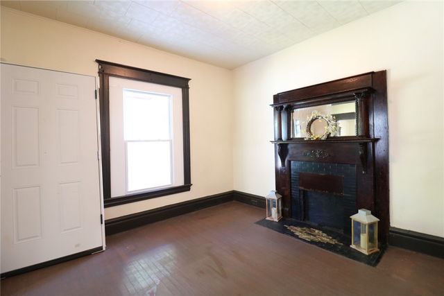 75 Peck Street, Rochester, NY 14609