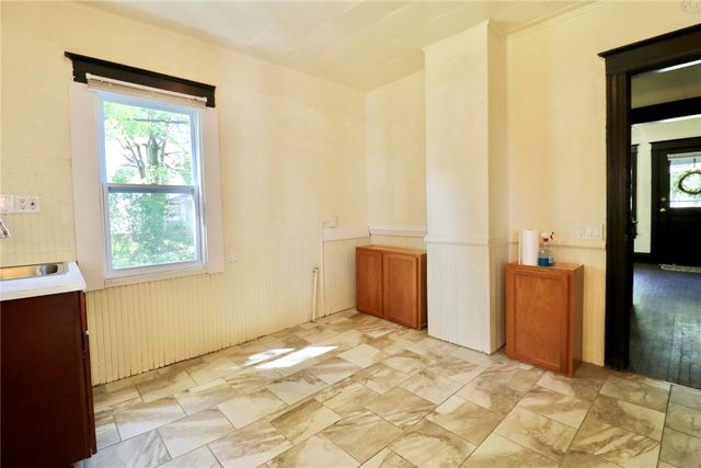 75 Peck Street, Rochester, NY 14609