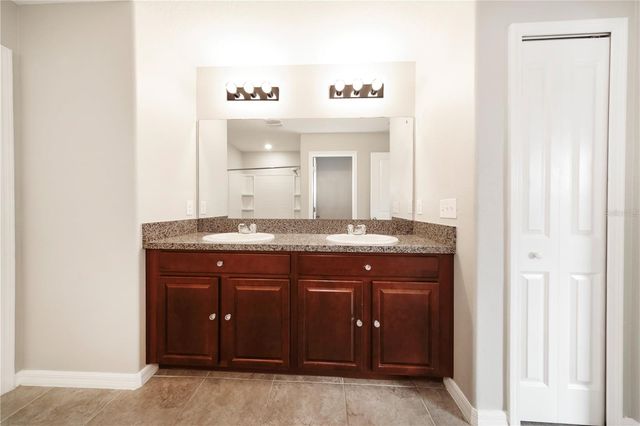 10162 CARLOWAY HILLS DRIVE, Wimauma, FL 33598