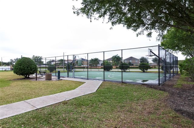 10162 CARLOWAY HILLS DRIVE, Wimauma, FL 33598