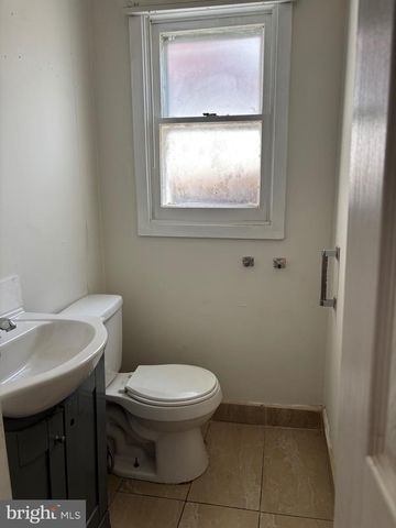 520 MOSS ST, Reading, PA 19604