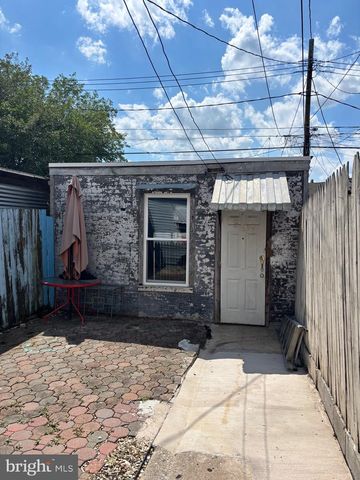 520 MOSS ST, Reading, PA 19604