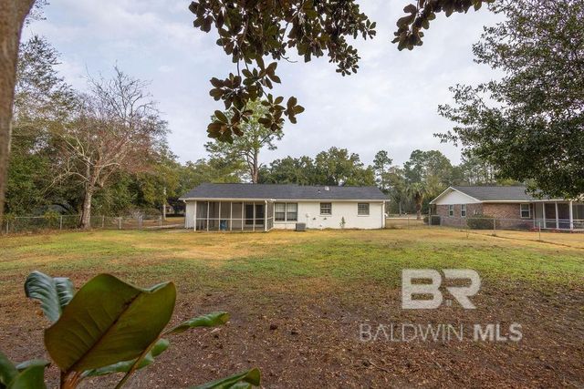 409 W Canal Drive, Gulf Shores, AL 36542