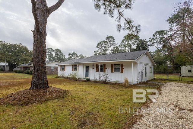 409 W Canal Drive, Gulf Shores, AL 36542