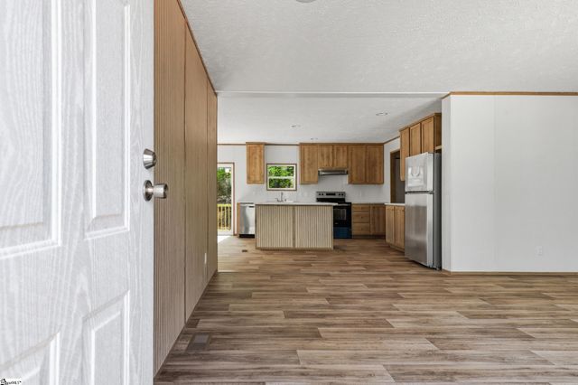 303 Mary Jo Drive, Easley, SC 29640