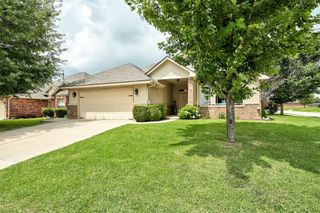 7721 Geneva Rea Lane, Yukon, OK 73099