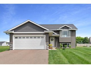 1272 Pheasant Run, New Richmond, WI 54017