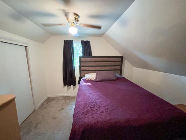 404 E Iron Street, Bessemer, MI 49911