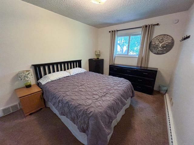 404 E Iron Street, Bessemer, MI 49911