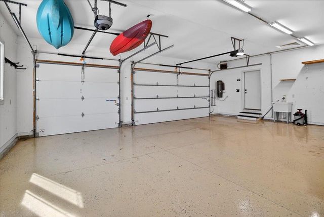 3168 Castleton Crossing, Sun Prairie, WI 53590