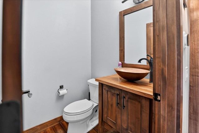 3168 Castleton Crossing, Sun Prairie, WI 53590