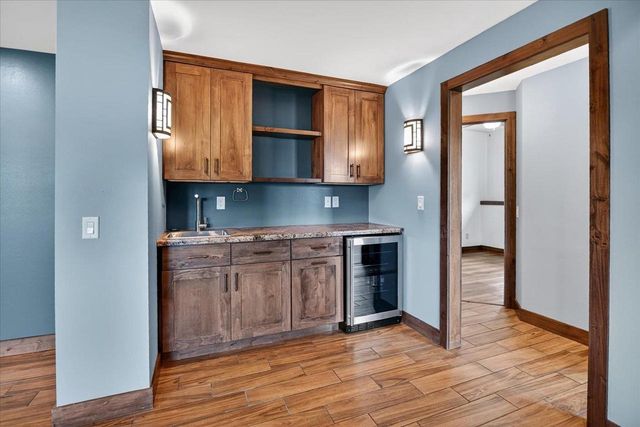 3168 Castleton Crossing, Sun Prairie, WI 53590