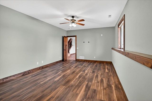 3168 Castleton Crossing, Sun Prairie, WI 53590