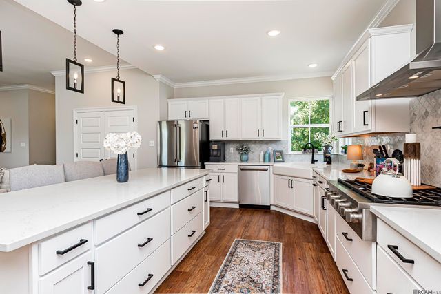 38327 Cornerview Rd, Gonzales, LA 70737
