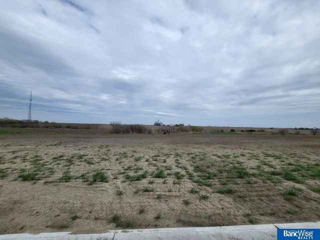 600 S Front Street, Hallam, NE 68368