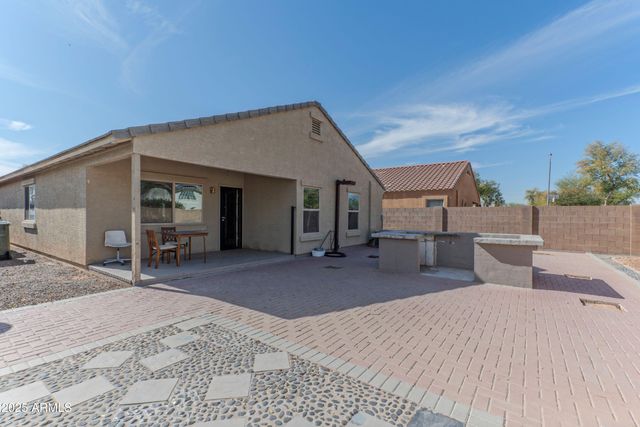 8750 W KINGMAN Street, Tolleson, AZ 85353