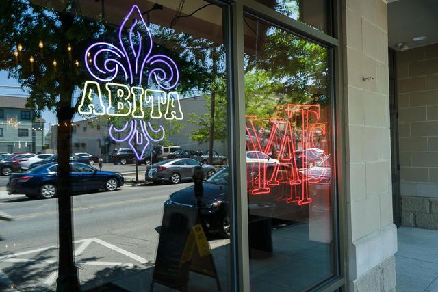 1000 Urlin Avenue, 11, Columbus, OH 43212