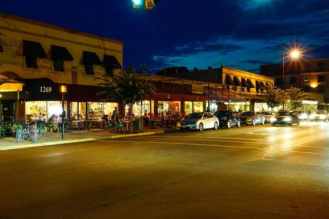 1000 Urlin Avenue, 11, Columbus, OH 43212