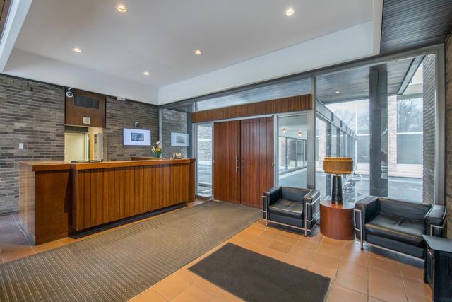 1000 Urlin Avenue, 11, Columbus, OH 43212