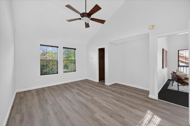 631 Mission Circle, Irving, TX 75063