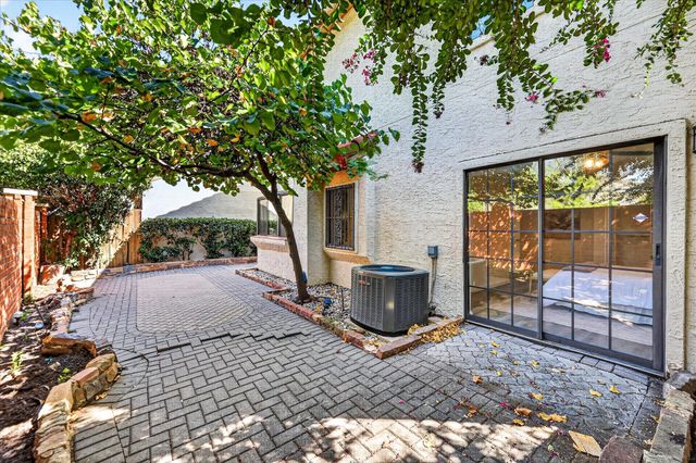 631 Mission Circle, Irving, TX 75063