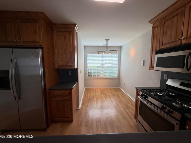 5 Jodhpur Court, Tinton Falls, NJ 07753