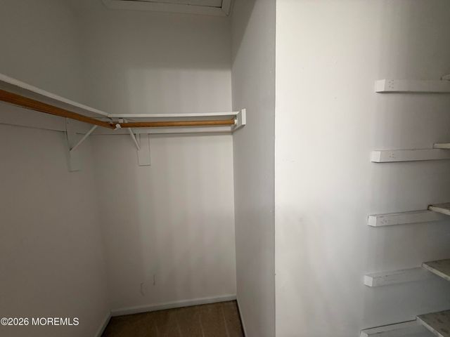 5 Jodhpur Court, Tinton Falls, NJ 07753