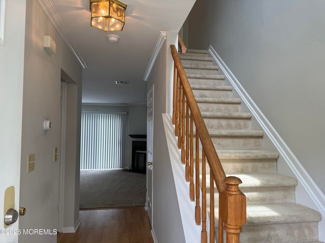 5 Jodhpur Court, Tinton Falls, NJ 07753
