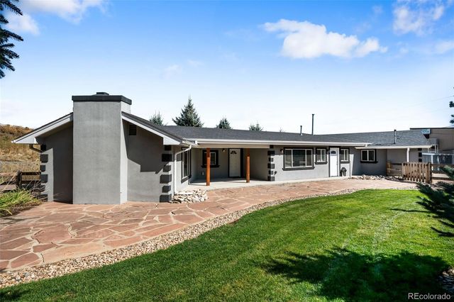 425 Pike Street, Golden, CO 80401