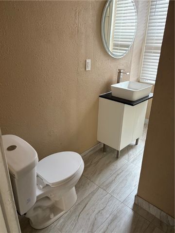 236 Washington Avenue, Charleroi Boro, PA 15022