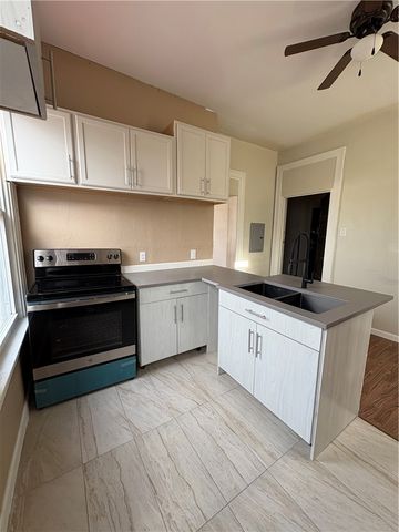 236 Washington Ave, Charleroi Boro, PA 15022