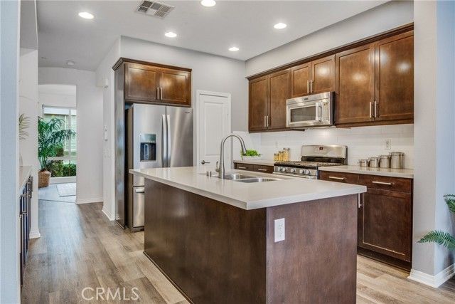 12921 Mission 102, Hawthorne, CA 90250