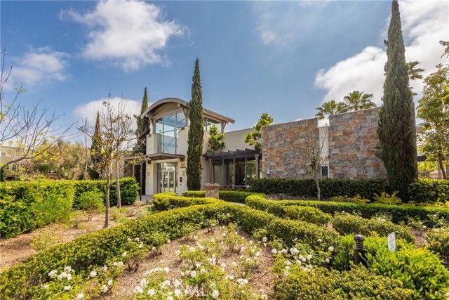 12921 Mission 102, Hawthorne, CA 90250