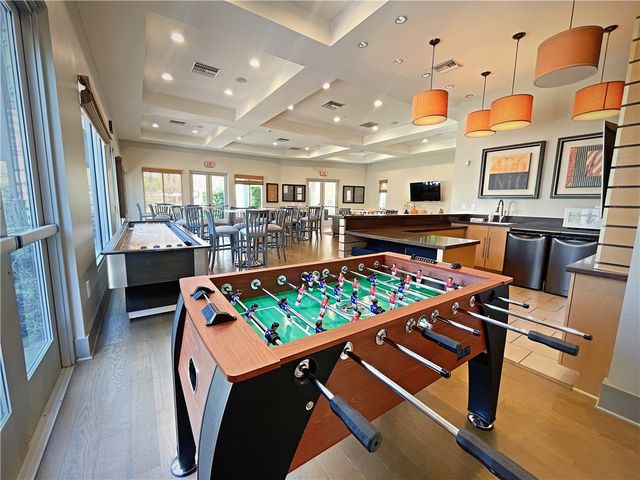 12921 Mission 102, Hawthorne, CA 90250